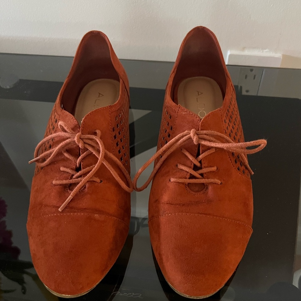 Aldo women loafers, lace, suede flat shoes, size 40, Camel color